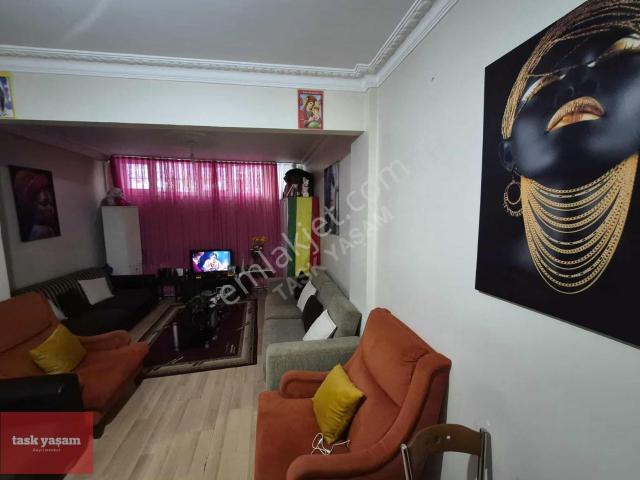 Şişli Koca Mansur Sokakta Yatırımlık 2+1 Daire