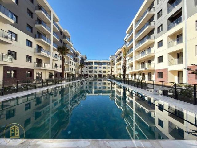 Çiğli Park Yaşam Atlantis Havuz Cephe Kiralık 1+1 Daire