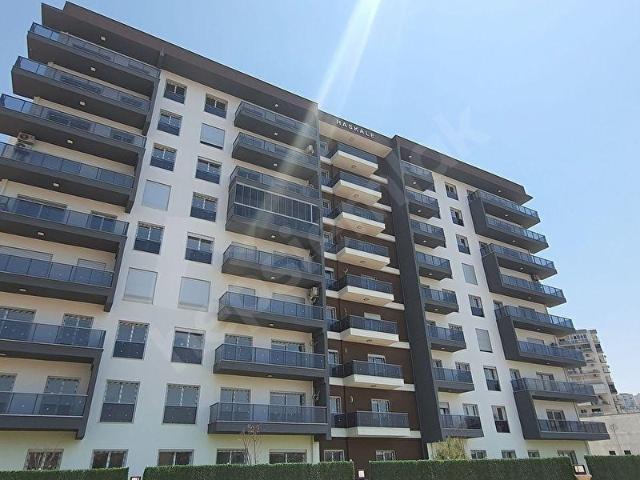 Çiğli Uğur Mumcu Kalevita Sitesinde 2+1 Kiralık Daire