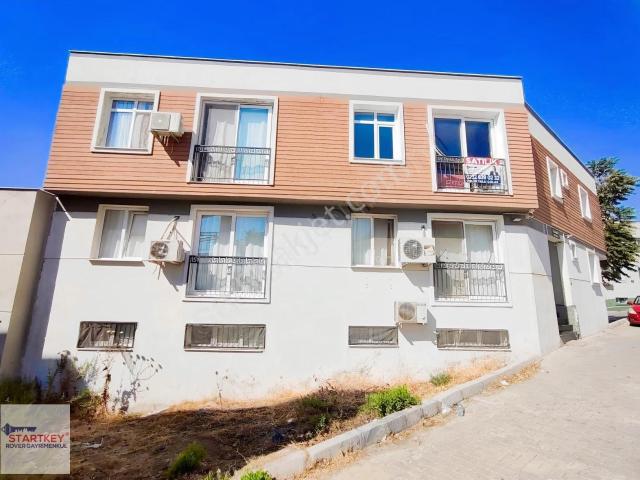 Çiğli Uğur Mumcu Mah.de, Full Eşyalı 1+1 Satılık Daire