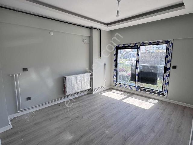 Çiğli Yeni Mahaalede Kiralık Daire