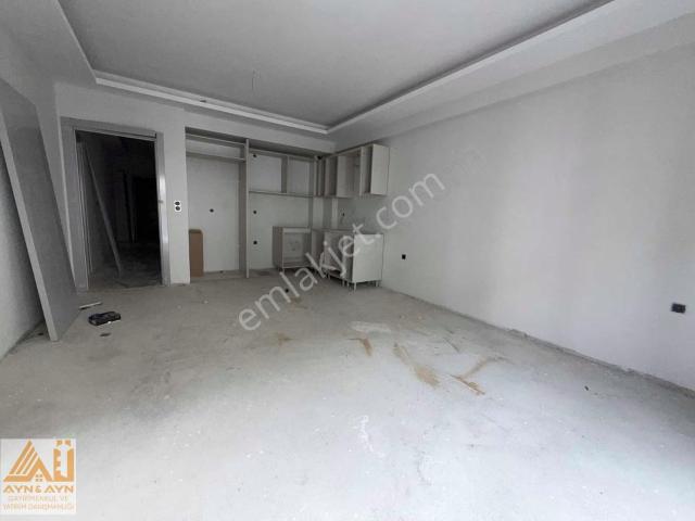 Çiğli Yeni Mahalle Fırsat Satılık 2+1 Daire