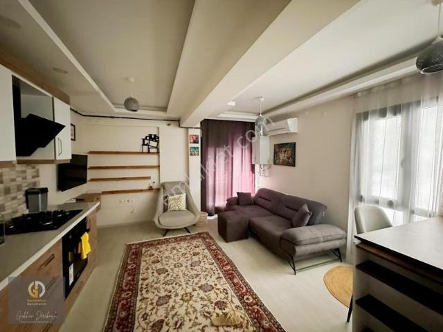 Çiğli Yeni Mahalle Hastane Yakını Eşyalı Kiralık 1+1 Daire