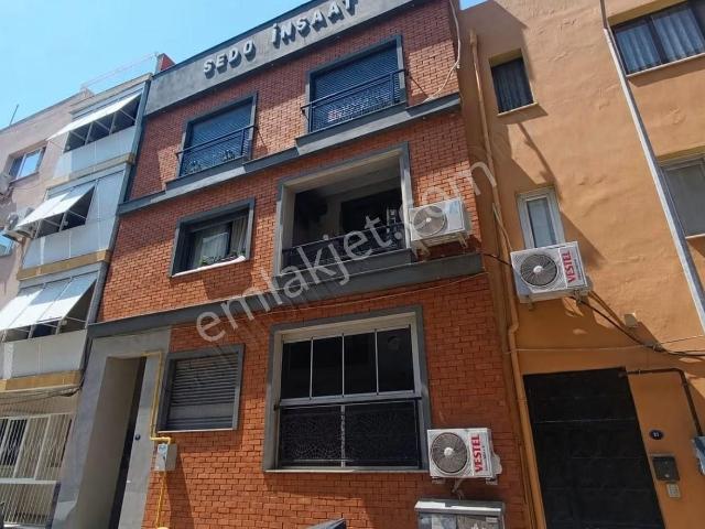 Çiğli Yeni Mahalle Satılık 1+1 Daire