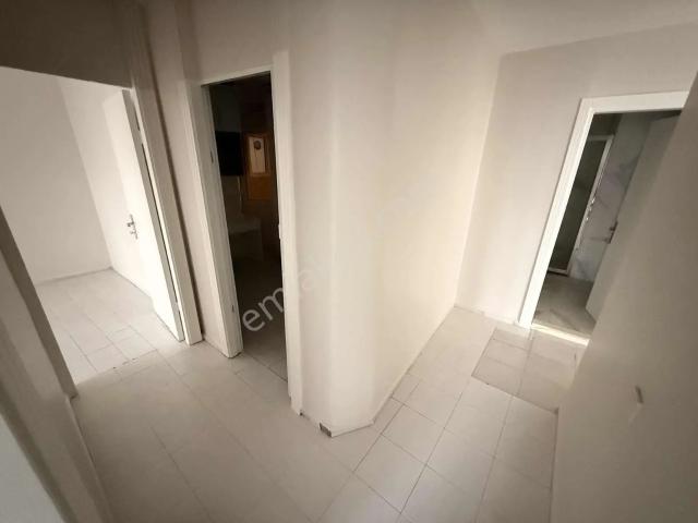 Şişlide Metroya Yakın otoparklı asansörlü Kiralık 3+1 Daire