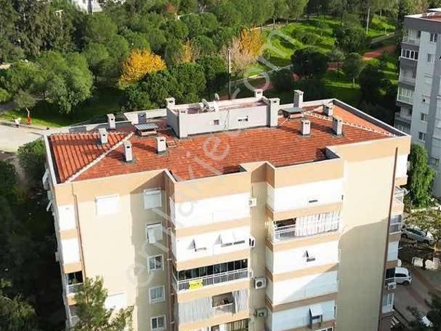 Çiğli'de Satılık 3+1 Daire