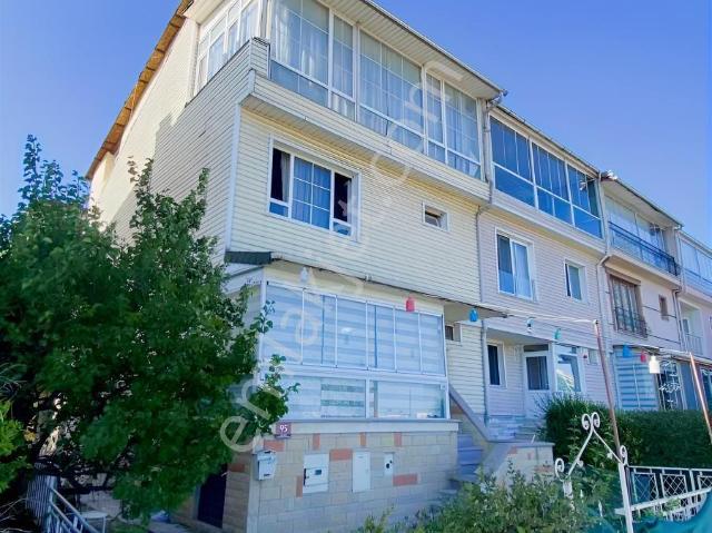 İlk Yerleşimde Kiralık 3+2 Tripleks | Şömineli | Kış Bahçeli