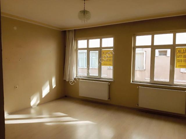 İlkadım Fevziçakmak Mah.100 Yıl Bulvarına Cephe Kiralık 2+1 Daire