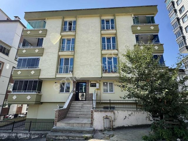 İlkadım Kışla Odun Pazarında 3+1 Kiralık Daire