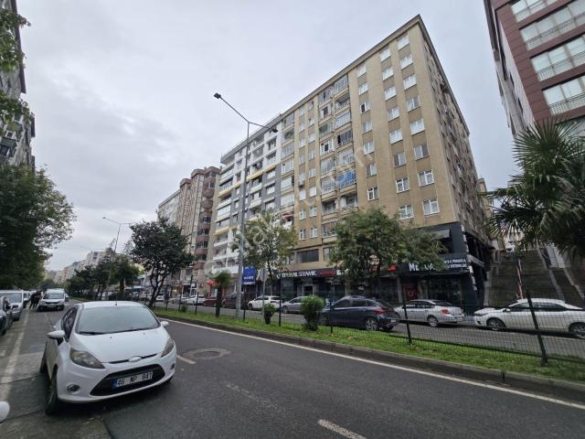İlkadım 100. Yıl Bulvarı'nda Satılık 3+1 Daire. 1+1 Fiyatına.