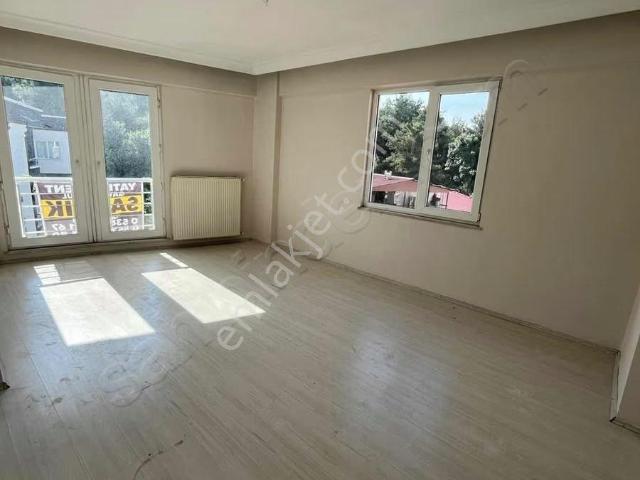 İlkadımda Şehrin Merkezinde Satılık 3+1 Full Kredili Daire!