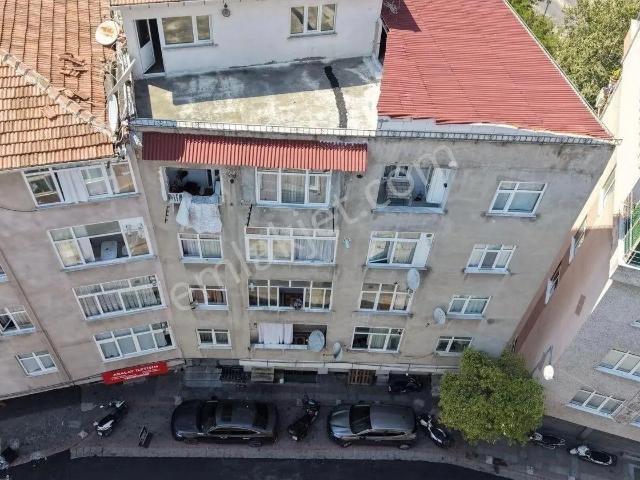 İlka'dan Çelebi Caddesi Üzerinde 1+1 Kiralık Daire Balkonlu