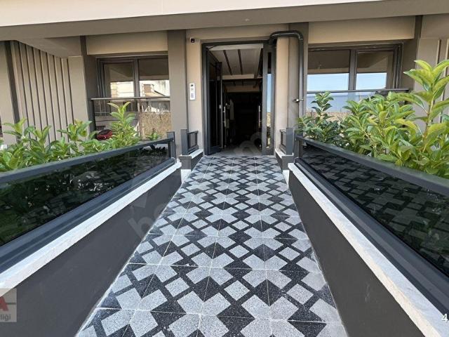 İLKADIM MAHALLESİNDE YENİ BİNADA KİRALIK KONUT 1+1 NET 42 m2
