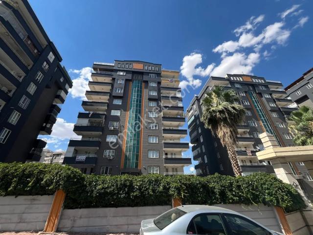 İlkevim'den Merkezi Konumda Palmiye Sitesinde 4+1 Kiralık Daire