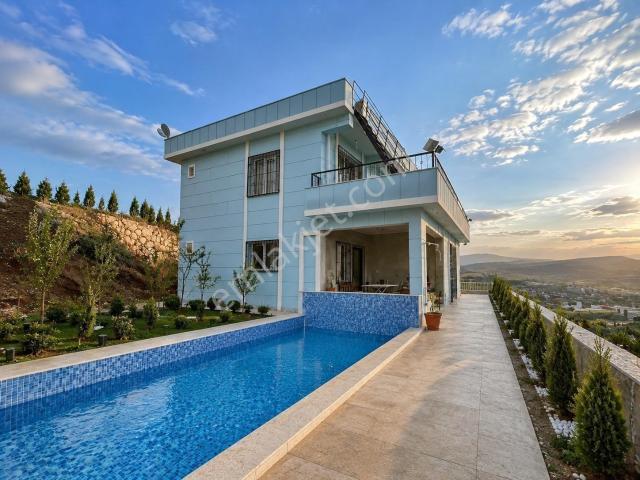 İlkevim'den Önü Açık Havuzlu Satılık Villa&bağ Evi Müstakil Tapu