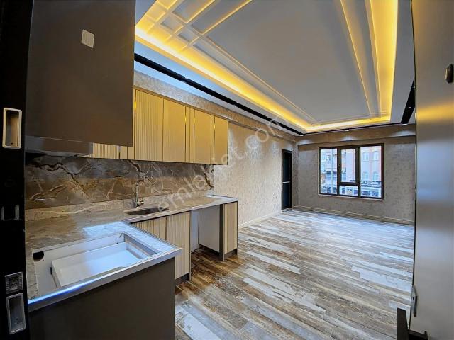 İlkevim'den Site İçerisinde Tandoğan Karşısı Satılık 1+1 Daire