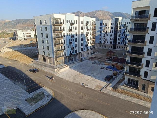 İLKİM'DEN ALİ SAYAR MESLEKİ LİSESİ CİVARINDA KİRALİK PARKELİ BALKONLU DAİRE