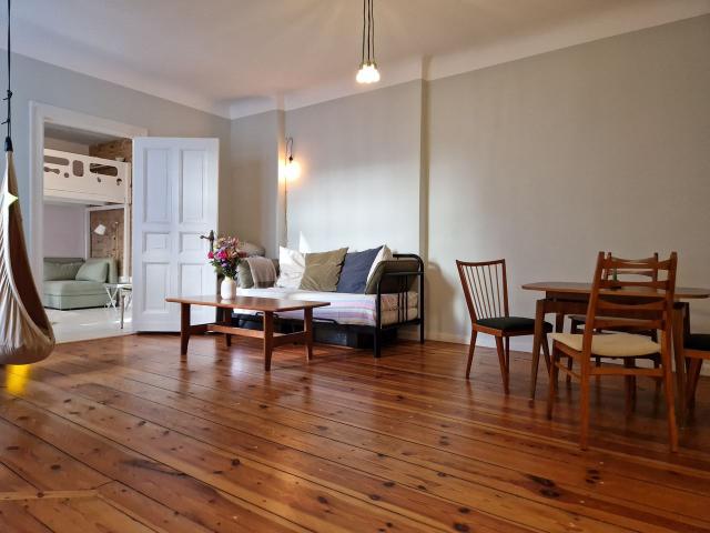 I love the Schillerkiez!, Berlin Amsterdam Apartments for Rent