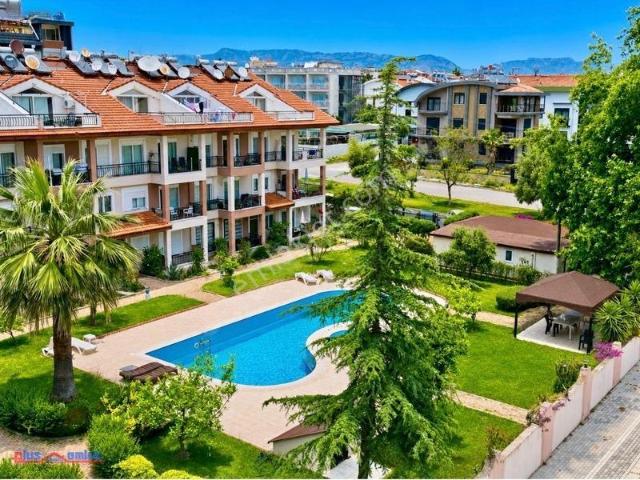 İpek Park Sitesi 2+1 Eşyalı Havuz Manzaralı Bahçe Katı 3 Cepheli