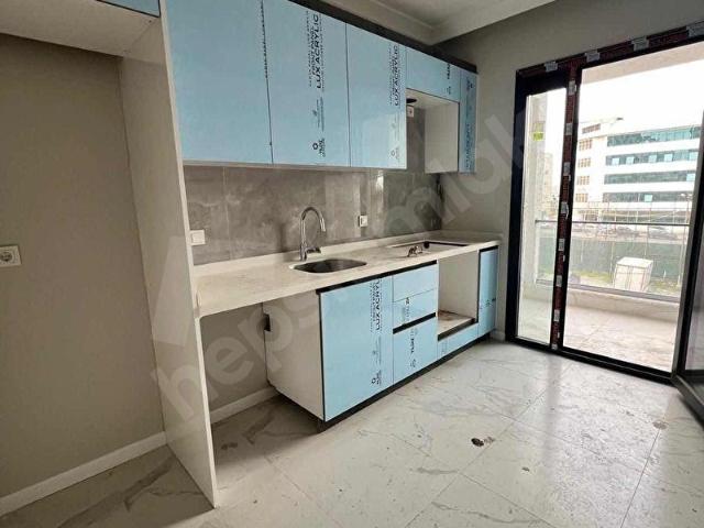 İPEK'TEN BAĞCILAR GÖZTEPE DE 2+1 SATILIK SIFIR DAİRE