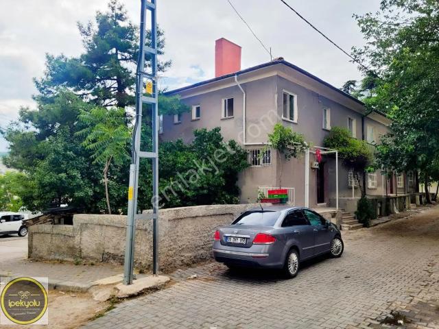 İpekyolu Gayrimenkul Ayvaşık 186 M2 Komple Satılık Mustakil Ev