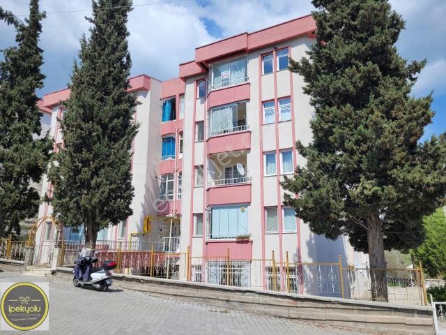 İpekyolu Gayrimenkul Bağdüzü Sitesi 3+1 Satılık Daire