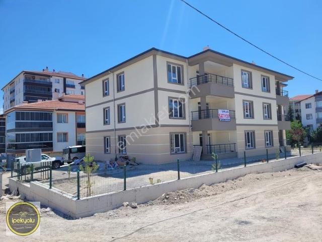 İpekyolu Gayrimenkulden Kurtuluş Kiralık 2+0 Sıfır Daire