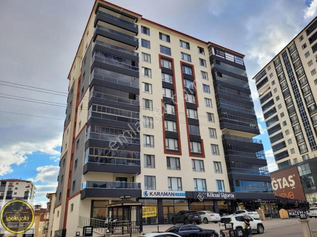 İpekyolundan Başağaç Alsancak Sitesinde 3+1 Satılık Daire