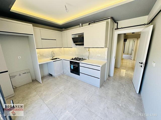 ŞİRİNYER İZBAN METRO YANİ 3+1 125 m2 EBEVYN BANYOLU ASANSÖRLÜ ÖZEL YAPİM SİFİR LÜKS SATİLİK DAİRE