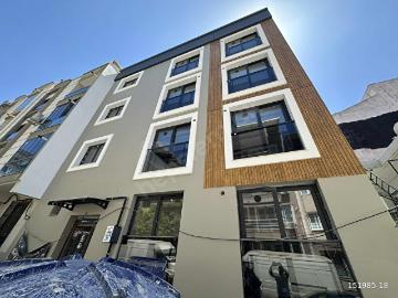 ŞİRİNYER İZBAN YANI YÜKSEK KİRA GARANTİLİ GENİŞ LUX SIFIR DAİRELER