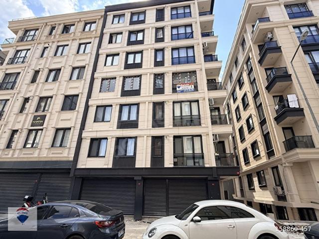 ŞİRİNEVLER DE METRO VE METROBÜSE 5 DK YÜRÜME MESAFESİ SIFIR 3+1 SATILIK DAİRE