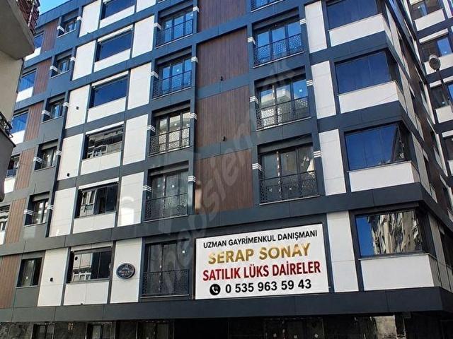 ŞİRİNEVLER E5 İN DİBİNDE SIFIR BALKONLU YÜKSEK GİRİŞ