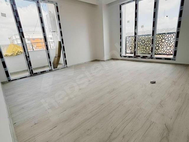 ŞİRİNEVLERE YÜRÜME MESAFESİNDE SIFIR 2+1,80 NET,8. KAT,K.OTOPARK