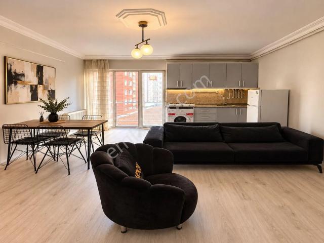 İstanbul Esenyurt Cumhuriyet'te Site İçerisinde Eşyalı 1+1 Kiralık Daire