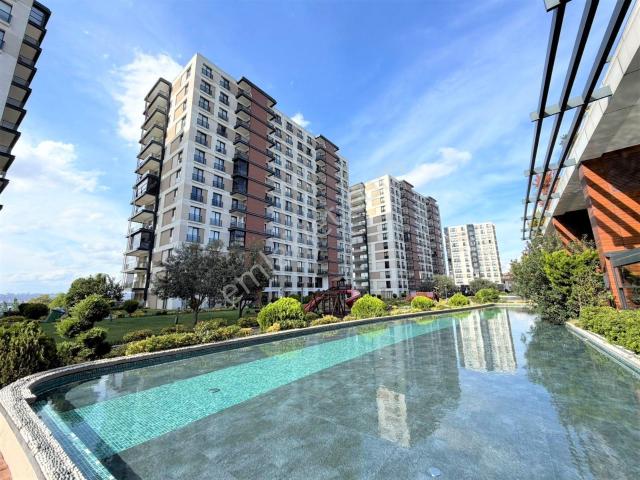 İstanbul House'dan Cennet Koruda Geniş Kullanımlı 4+1 Satılık