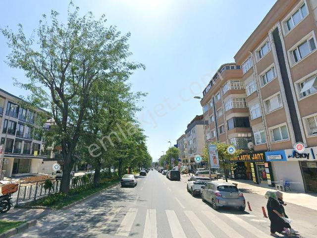 İstanbul House'dan Bahçelievler Talatpaşa'da 3+1 140m2 Ara Kat