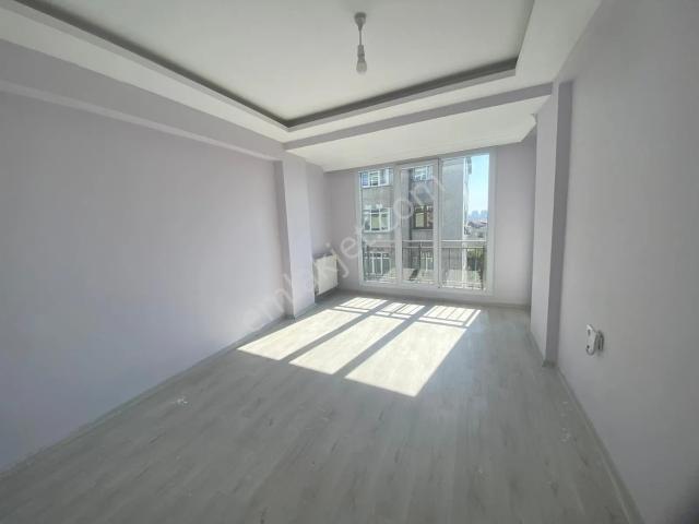 İstanbul House'dan Bahçelievler'de Yeni Binada 2+1 Daire