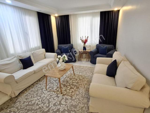 İstanbul House'dan Bahçelievler'de Yeni Binada 3+1 Yüksek Giriş