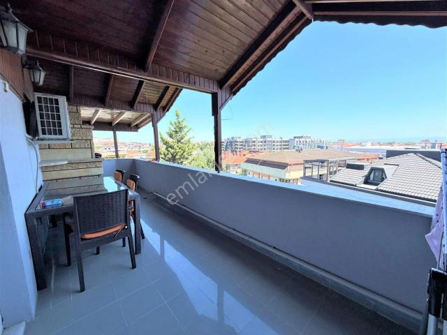 İstanbul House'dan Kıbrıs Parkı Tarafı 300m2 5+2 Lüks Dubleks