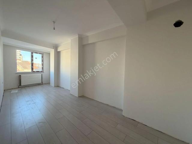 İstanbul House'dan Kale Center Karşısı Otoparklı 2+1 Sıfır Daire