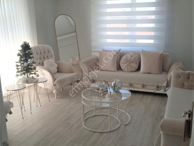 İstanbul House'dan Kemalpaşa'da 2+1 90m2 K.otoparklı Geniş Daire