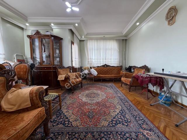 İstanbul Housedan Kentsele Girmiş 5+1 Geniş 250m2 Dubleks