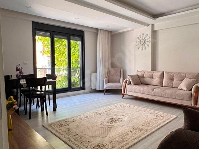 İSTANBUL HOUSE'DAN HAZNEDAR'DA YENİ BİNADA 2+1 ARA KAT ASANSÖRLÜ
