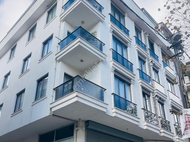 İstanbul Sancaktepe Safa Mah. Satılık 3+1 Üst Dübleks 160 M2