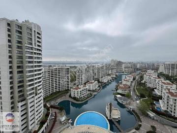 İstanbul Sarayları Göl Manzaralı Satılık 3+1 Boş Daire 172 M²