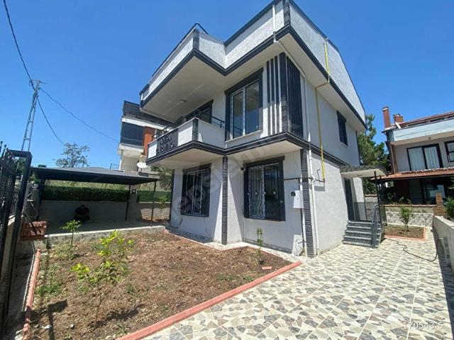 İstanbul Silivri Gümüşyaka satılık villa