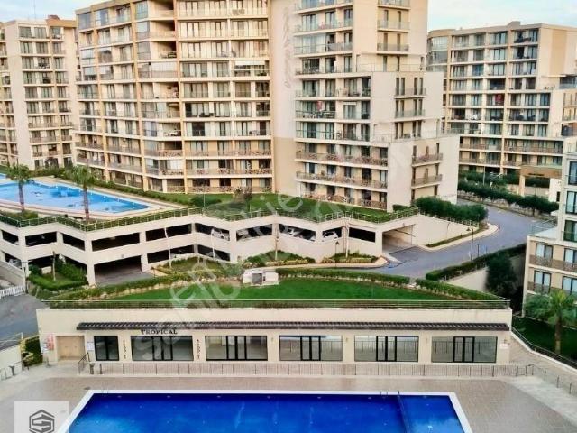 İstanbul Tuzla Evora Sitesinde Şık Eşyalı Daire
