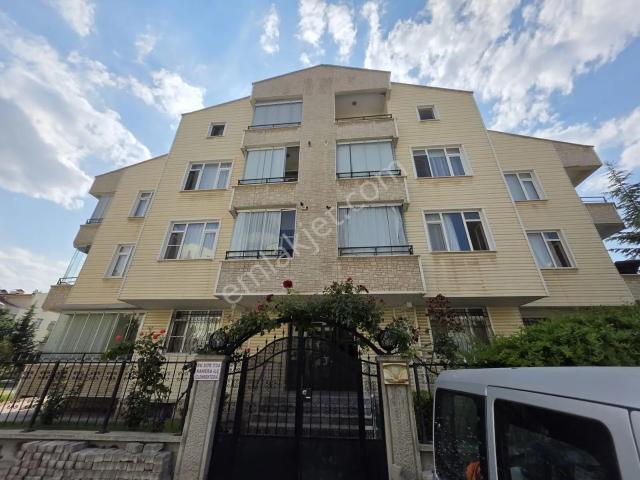 İstanbul Yolu Kenarı Akasya Evleri 4+1 Dubleks Çok Büyük Siteiçi