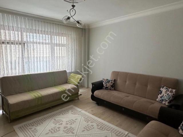İstanbul Zeytinburnu Yenidoğan 2+1 Satılık Daire