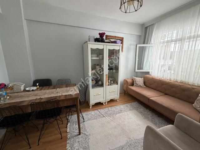 İstanbul Zeytinburnu Yenidoğan 2+1 Satılık Daire